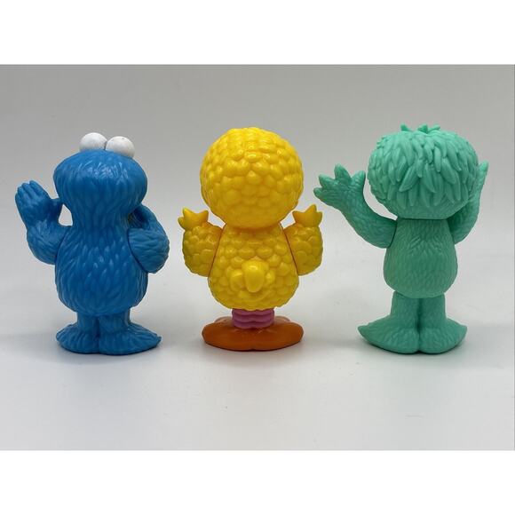 Just Play Neighborhood Friends Sesame Street POSEABLE Figures! (lot of 3) - Picture 3 of 5